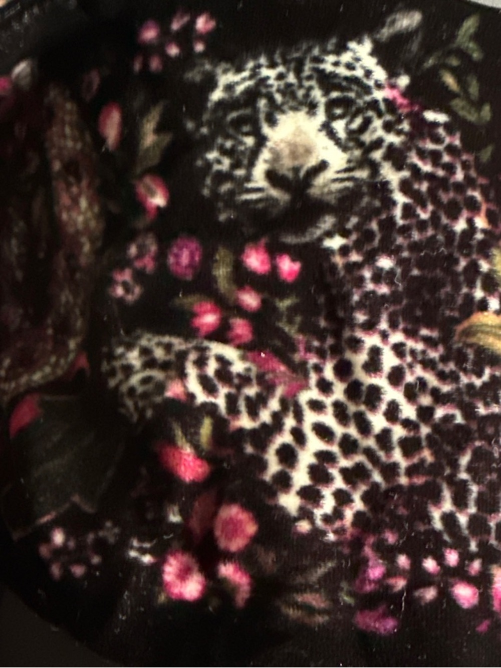 Exquisite Vintage Roberto Cavalli  Velvet Scarf- Holographic Authenticated - Picture 5 of 10